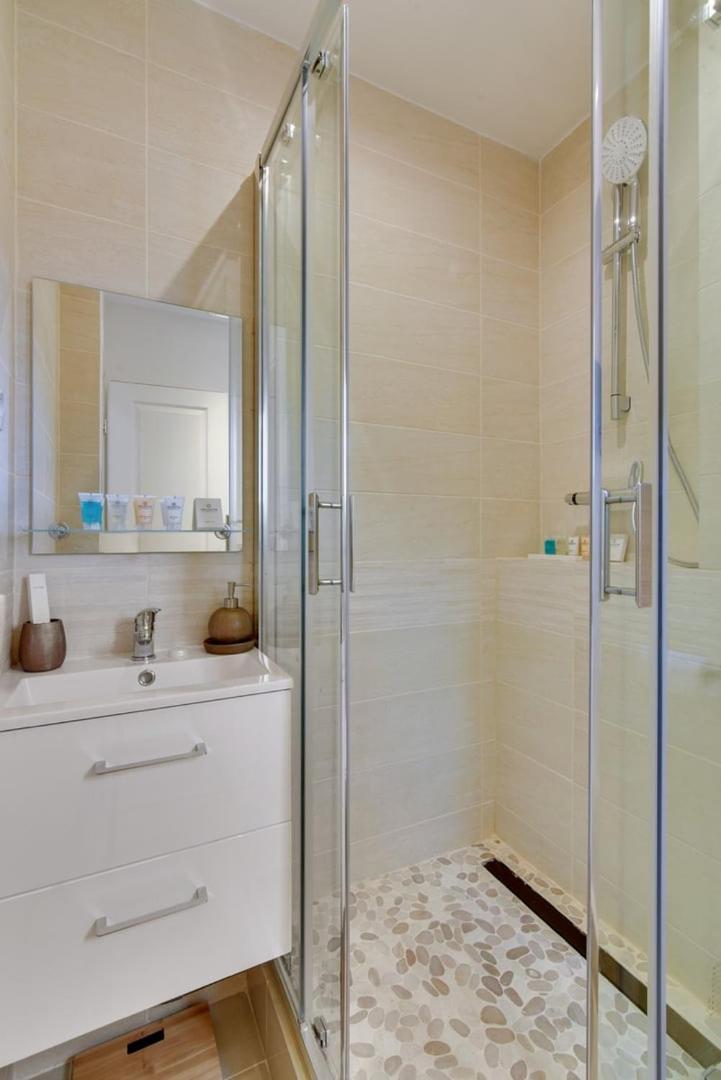 810 Suite Lucky Sam - Superb Apartment Баньоле Екстер'єр фото