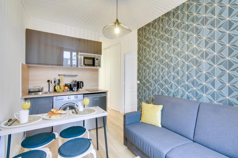 810 Suite Lucky Sam - Superb Apartment Баньоле Екстер'єр фото